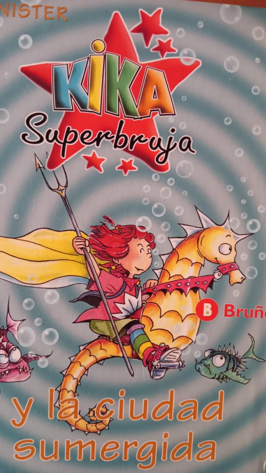 KIKA SUPERBRUJA Y LA CIUDAD SUMERGIDA Knister