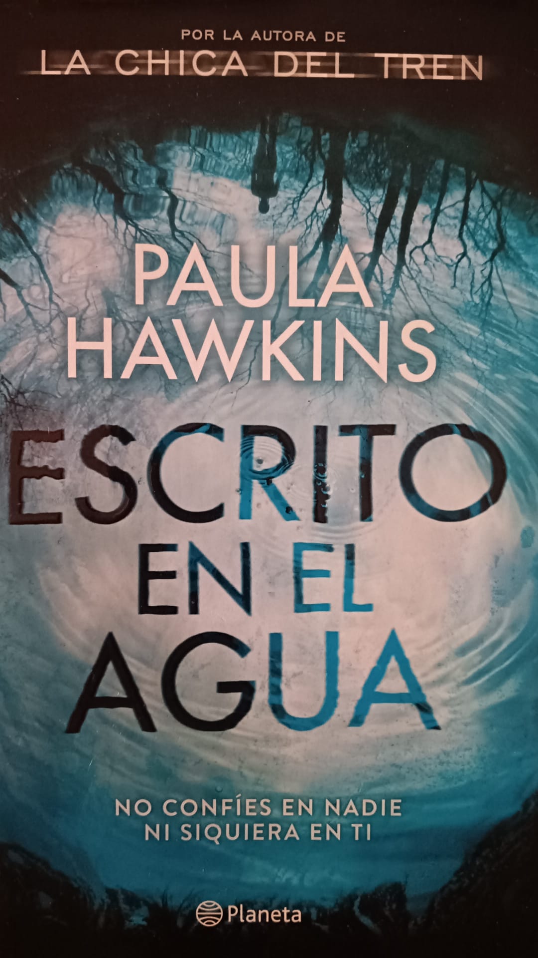 ESCRITO EN EL AGUA Paula Hawkins