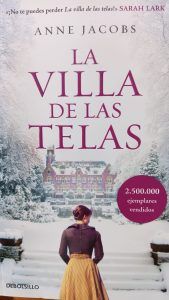 LA VILLA DE LAS TELAS Anne Jacobs LA VILLA DE LAS TELAS Anne Jacobs