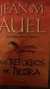 LOS REFUGIOS DE PIEDRA Jean M. Auel