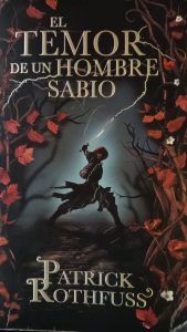 EL TEMOR DE UN HOMBRE SABIO Patrick Rothfuss