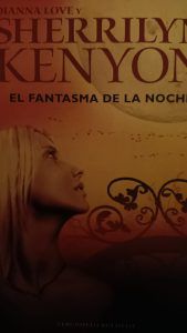 El fantasma de la noche SHERRILYN KENYON El fantasma de la noche SHERRILYN KENYON